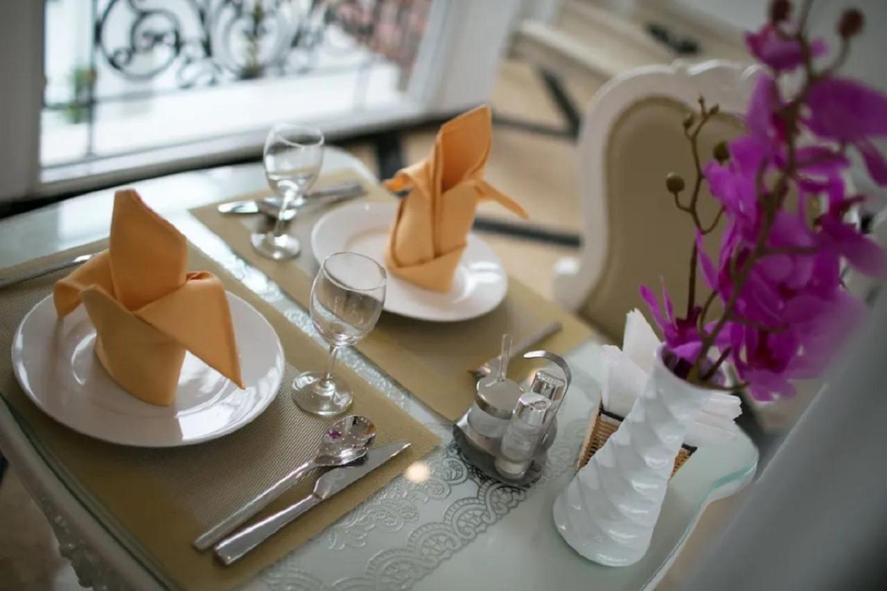 Cristina Boutique Hotel Ханой Экстерьер фото