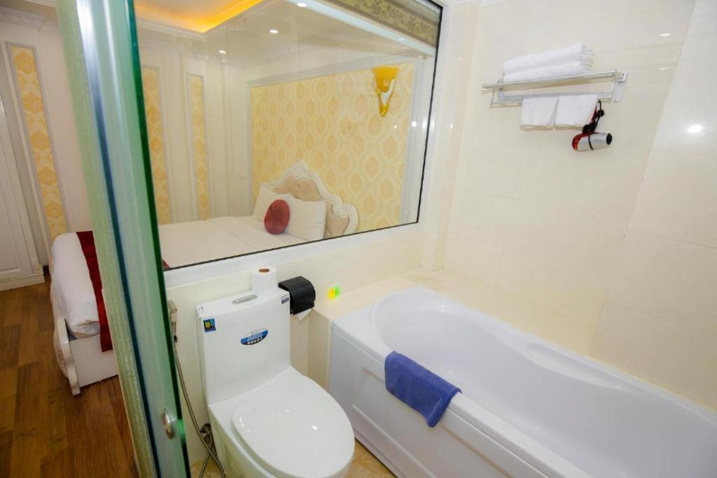 Cristina Boutique Hotel Ханой Экстерьер фото